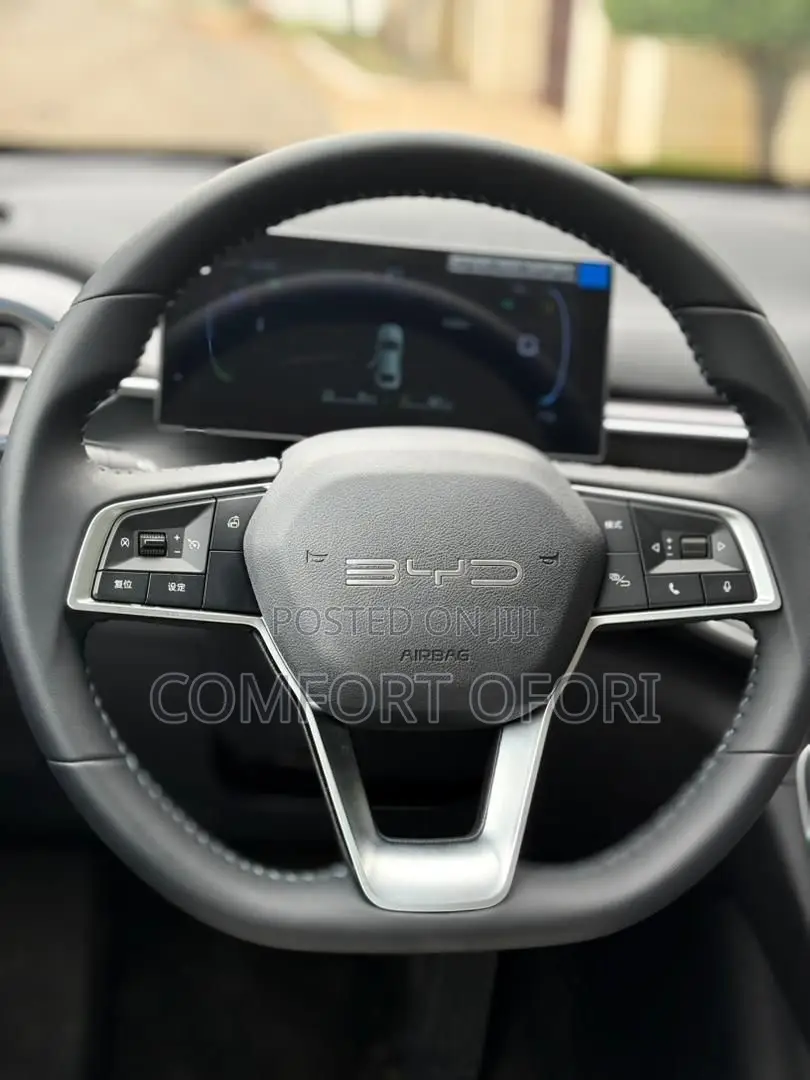 New BYD Destroyer 05 DM-i 1.5 Hybrid FWD 2025 Silver
