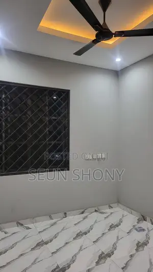 2bdrm Apartment in Lakeside Estate, Ashaley Botwe for rent