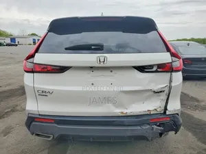 Honda CR-V EX AWD 2025 White