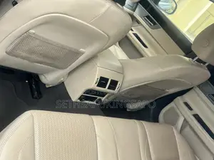 Jaguar XF 30t Premium AWD 2018 Green