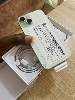 New Apple iPhone 15 128 GB Green