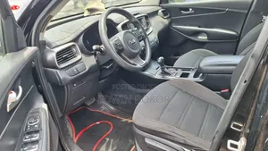Kia Sorento 4dr SUV 2016 Black