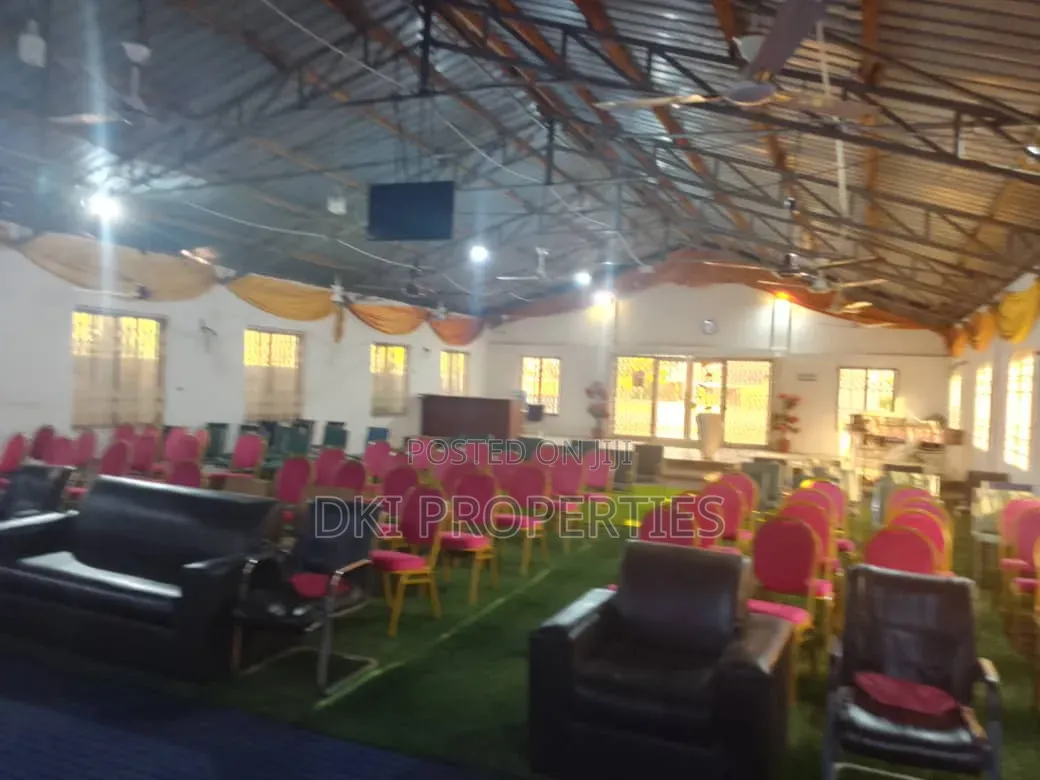 Church Building at Oyarifa Teiman for Rent