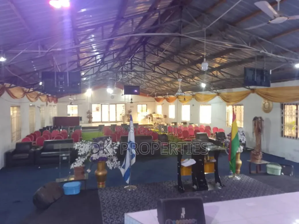 Church Building at Oyarifa Teiman for Rent