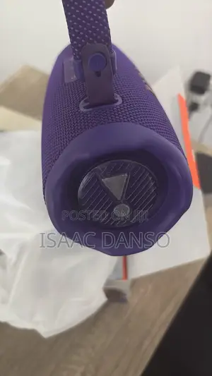 JBL Charge 6