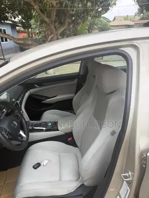 Honda Accord LX 2018 Gold