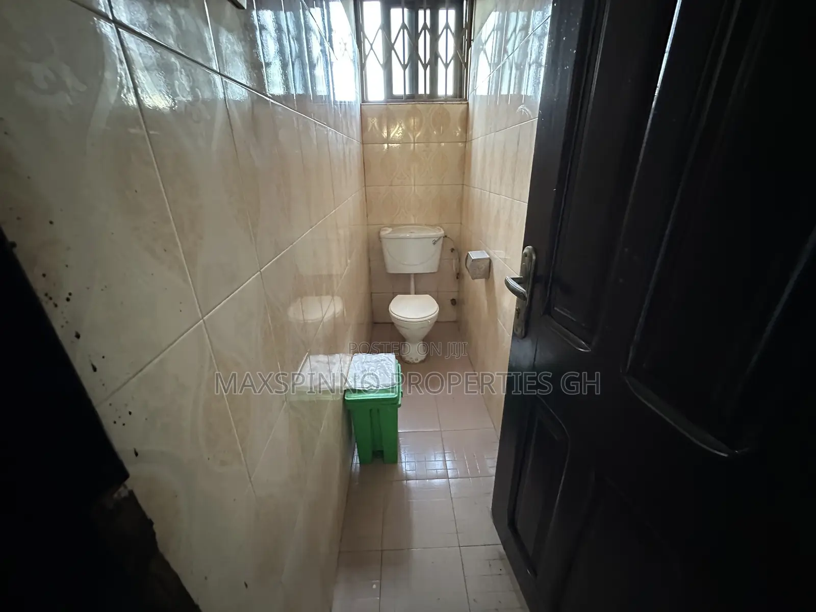 3bdrm House in Maxspinno Properties, A&C Mall Area for rent