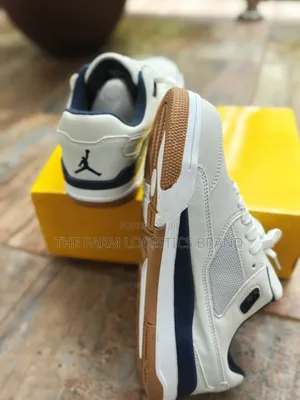 New Jordan 4 With Navy Blue Gum Sole