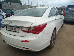 Hyundai Sonata 2012 White