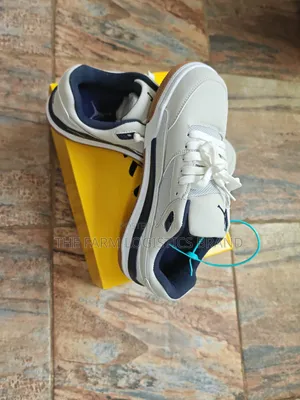New Jordan 4 With Navy Blue Gum Sole