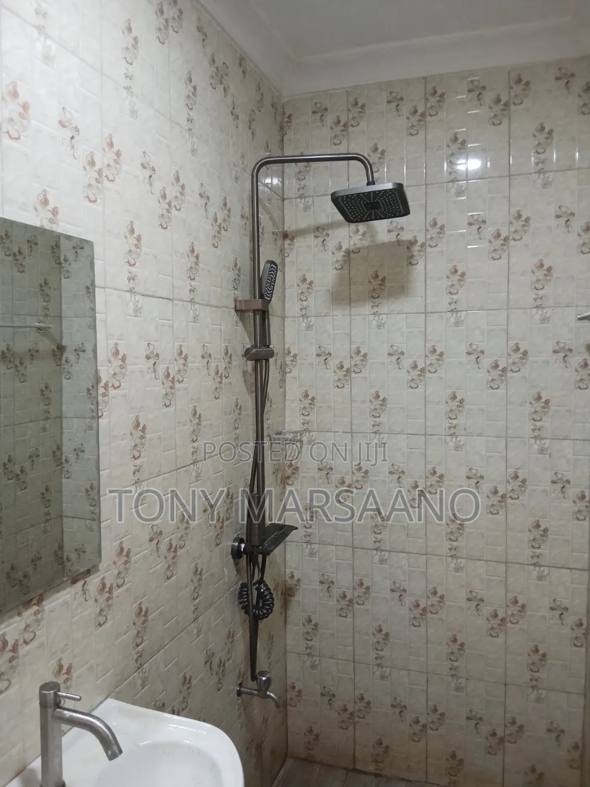 1bdrm Apartment in Westlegon, Police Station for rent
