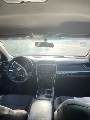 Toyota Camry SE 4dr Sedan (2.5L 4cyl 6A) 2016 Blue