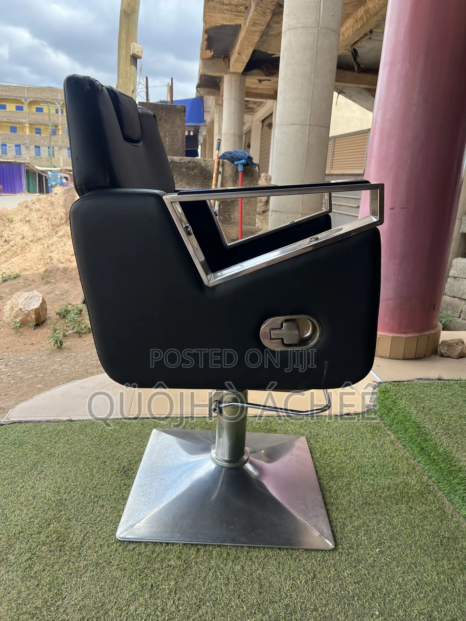 Barber Chair