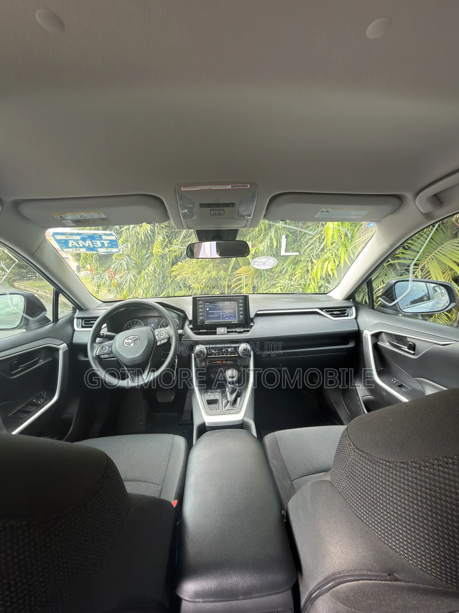 Toyota RAV4 LE 2022 Gray