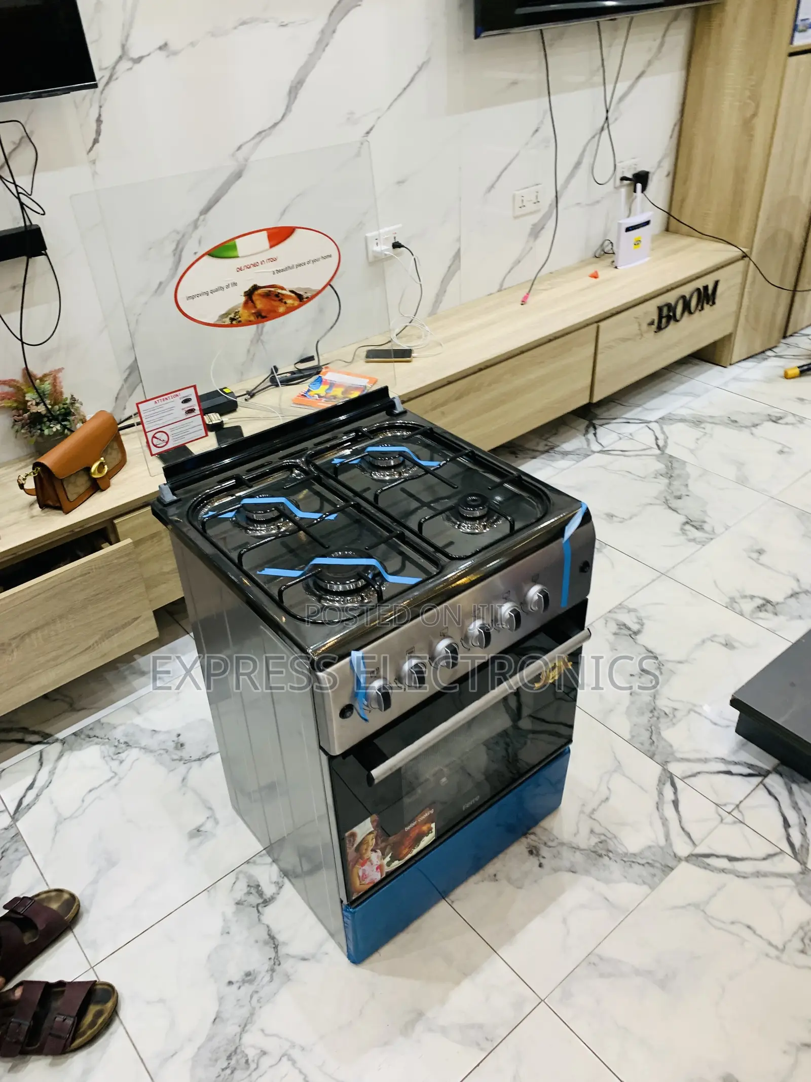 Ultra Sleek New Line Gas Cooker Oven 60/60 4burner