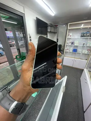 New Apple iPhone 12 128 GB Green