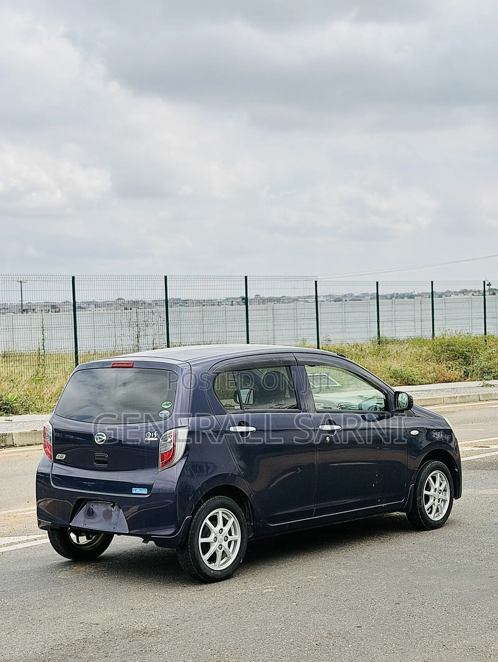 Daihatsu Mira 2014 Blue