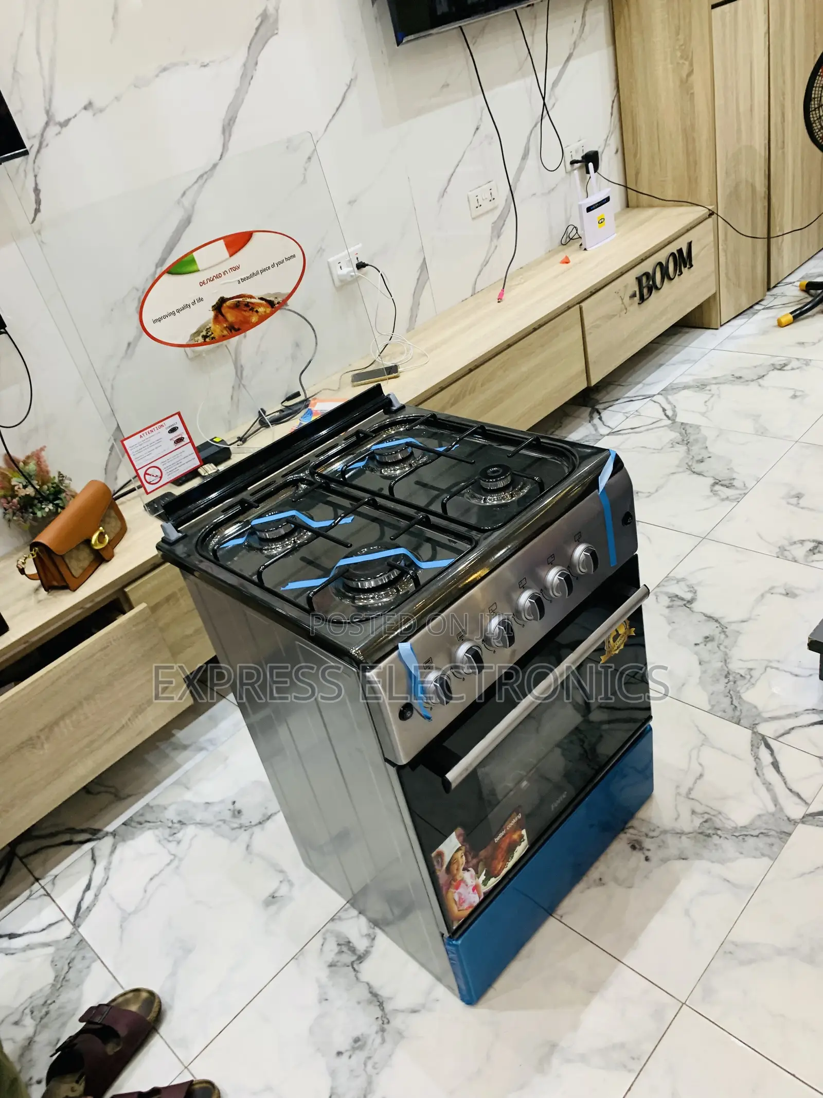 Authentic New Line Gas Cooker Oven Rotisserie 4burner 60/60