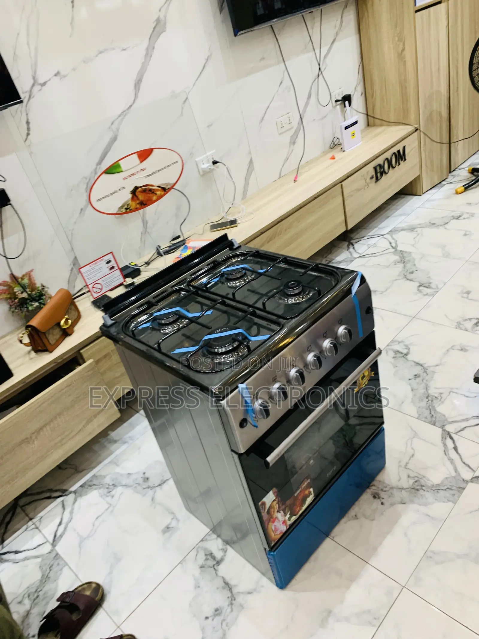 Authentic New Line Gas Cooker Oven Rotisserie 4burner 60/60