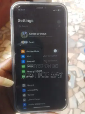Apple iPhone 11 64 GB Gray