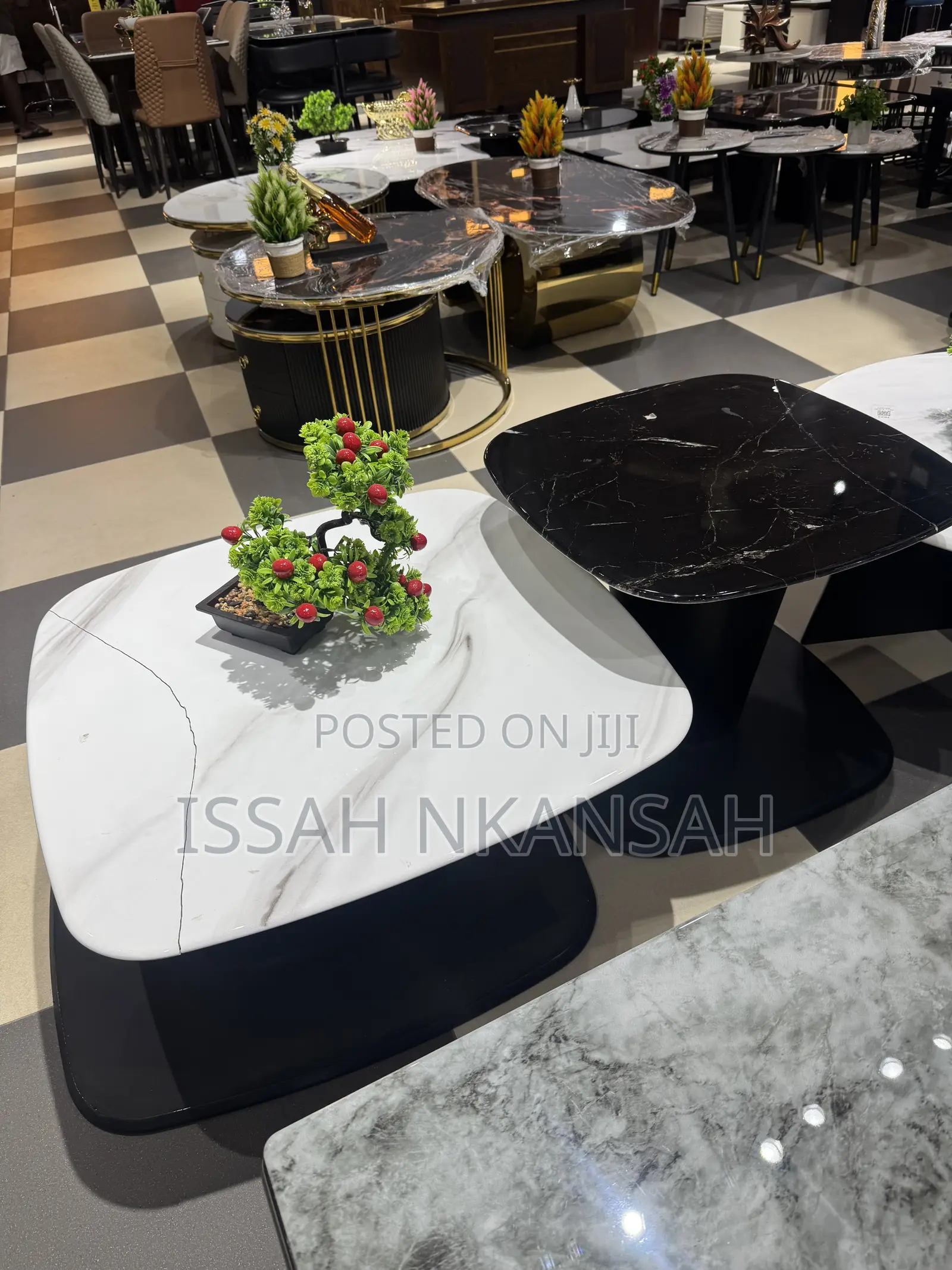 White +Black Marble Set
