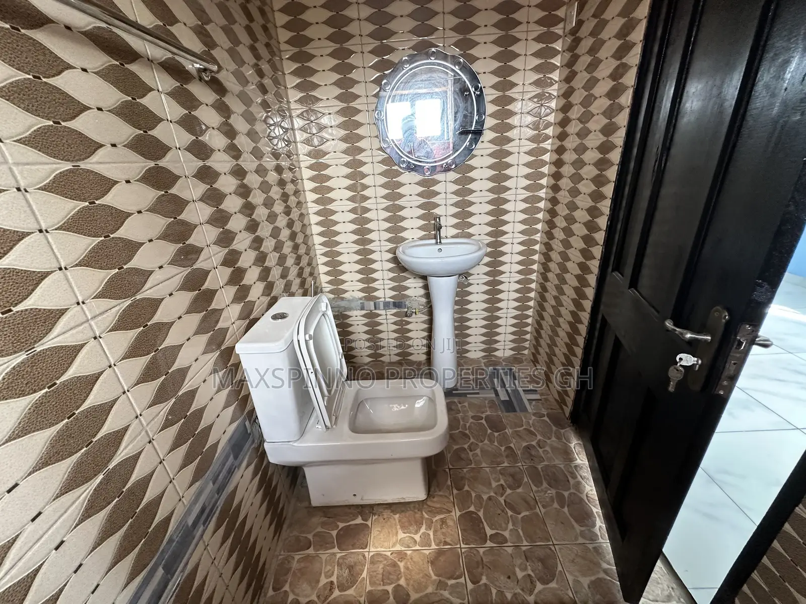 2bdrm Apartment in Maxspinno Properties, American House for rent