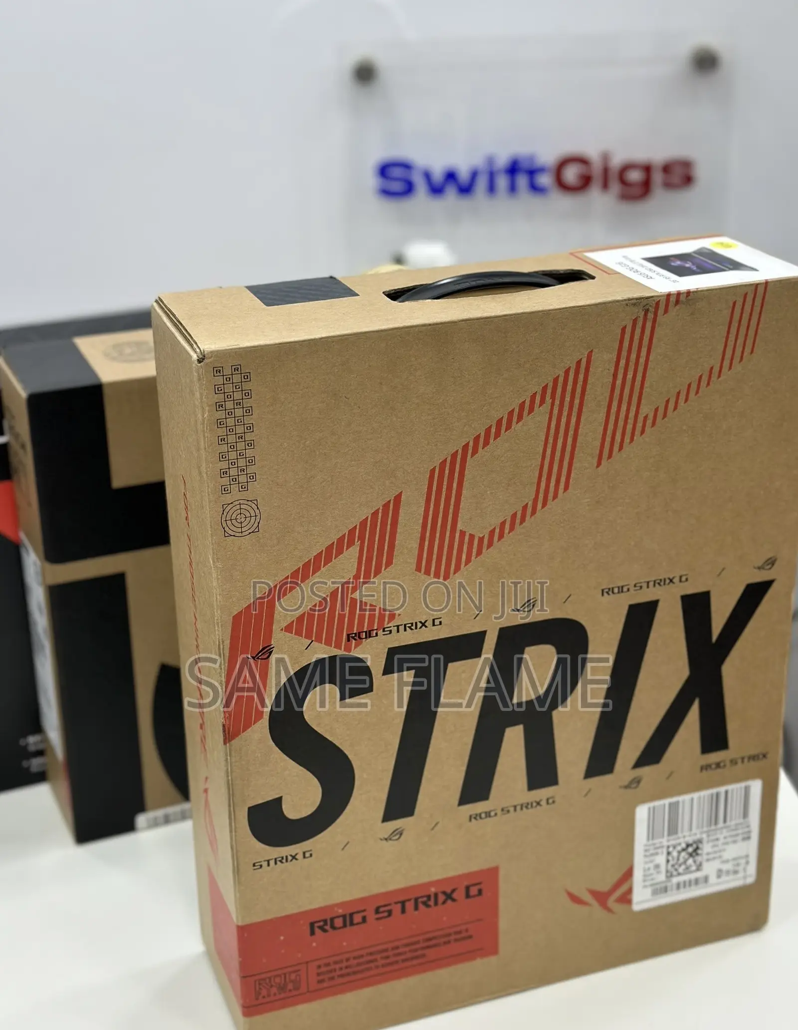 New Laptop Asus ROG Strix G16 16GB AMD Ryzen 9 SSD 1T