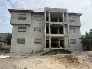 18bdrm Apartment in Abokobi for sale