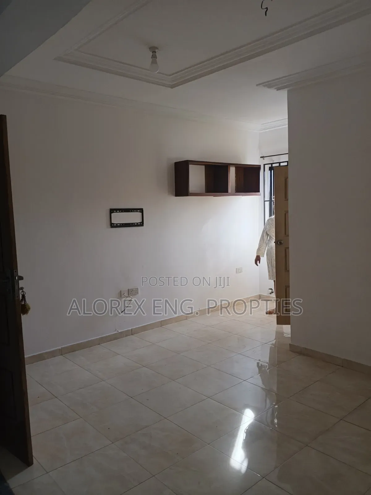 1bdrm Apartment in Foster Home, Frafraha for rent
