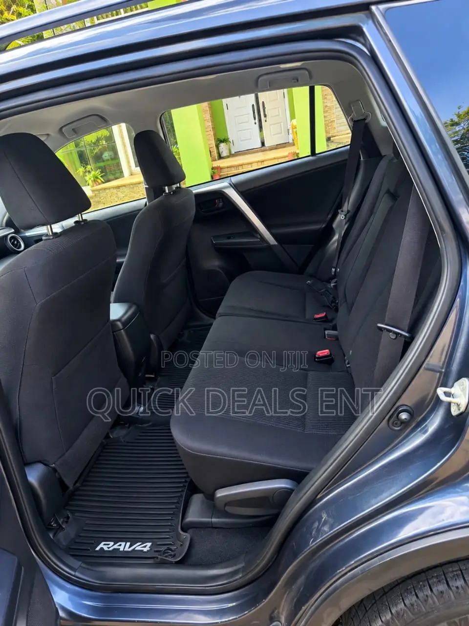 Toyota RAV4 2017 Gray