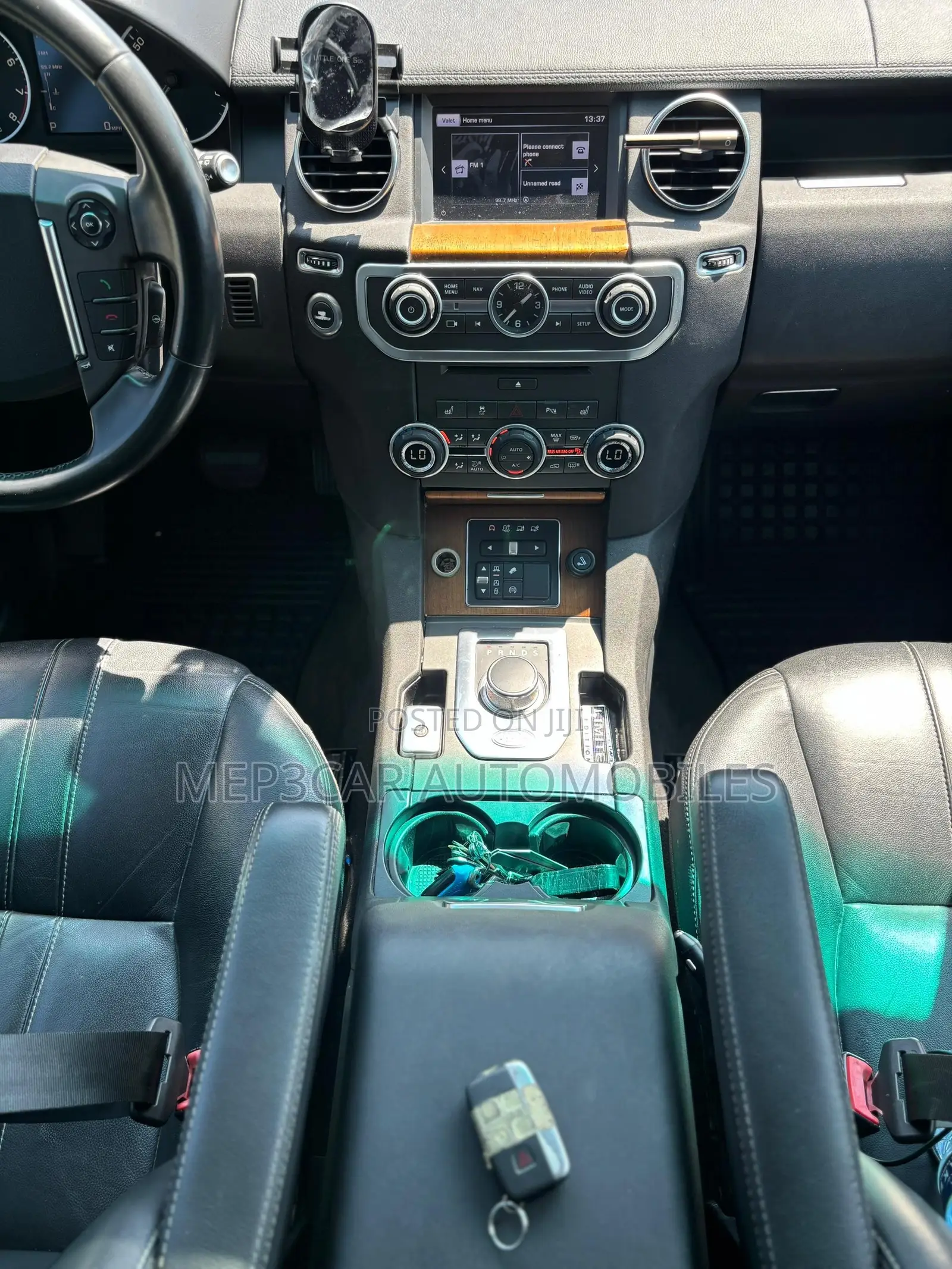 Land Rover Lr4 Base 4x4 2016 Red