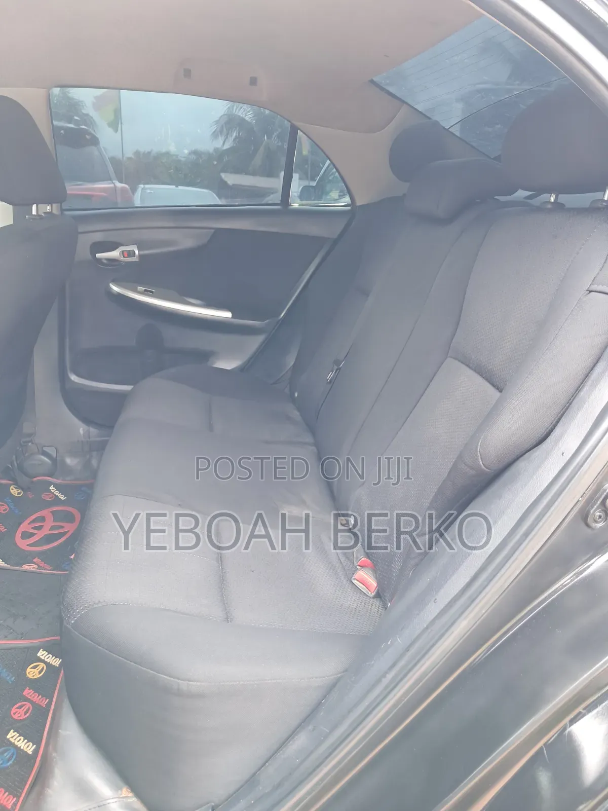 Toyota Corolla 2011 Black