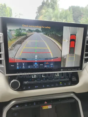 Toyota Tundra 2023 Red