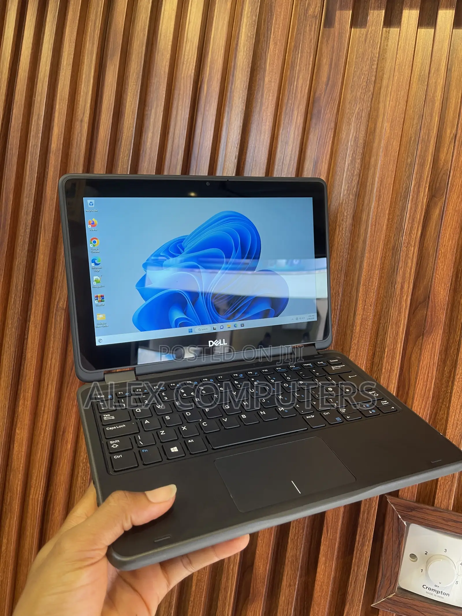 Laptop Dell Latitude 3190 2-in-1 4GB Intel Pentium SSD 128GB
