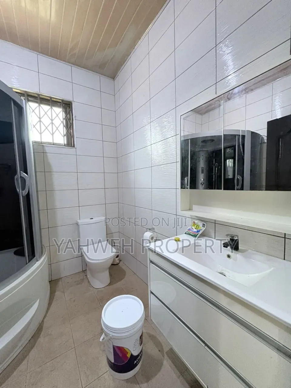 5bdrm House in Spintex, Accra Metropolitan for rent
