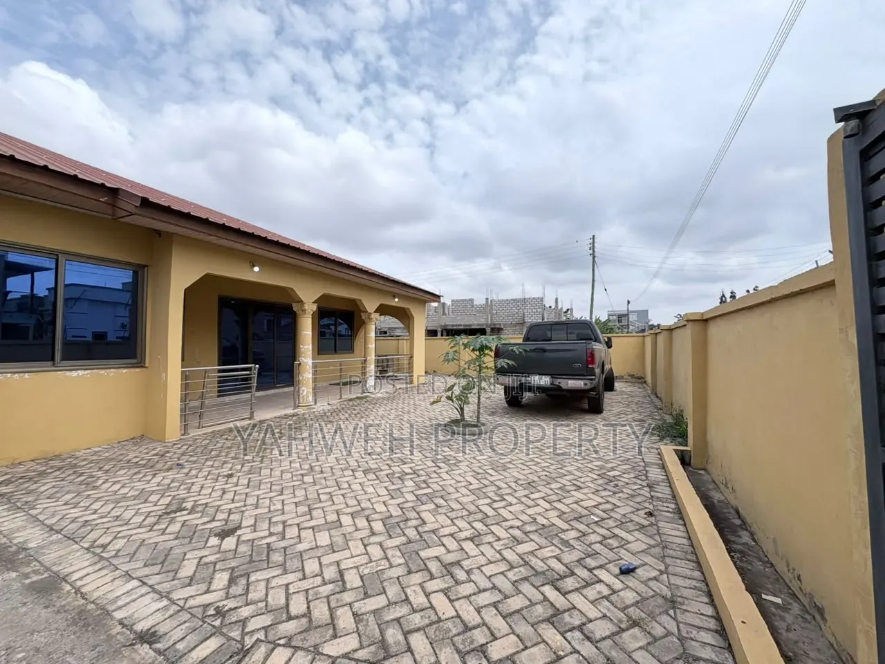 5bdrm House in Spintex, Accra Metropolitan for rent