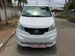 Nissan NV200 2017 White