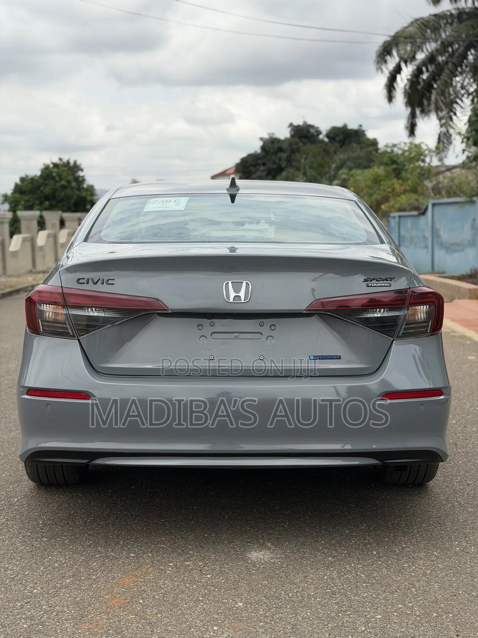 Honda Civic Sport Touring Hybrid Sedan 2026 Gray