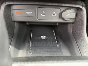 Honda Civic Sport Touring Hybrid Sedan 2026 Gray