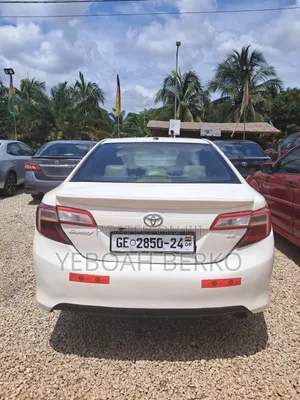 Toyota Camry 2014 White