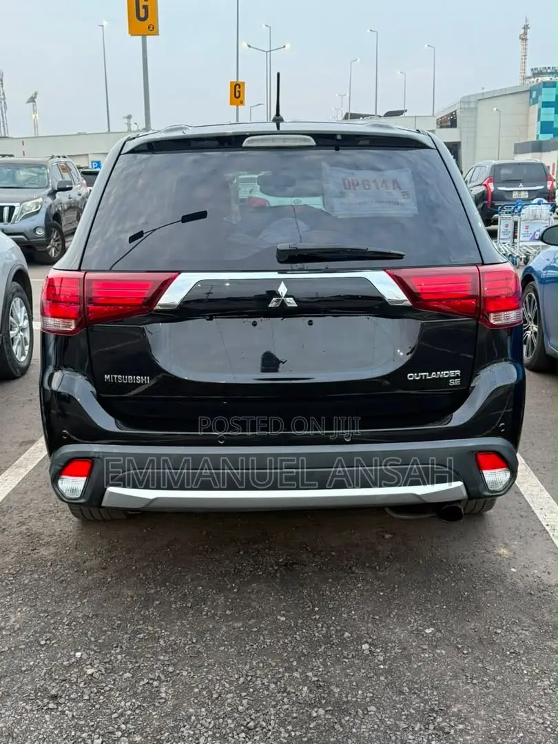Mitsubishi Outlander ES AWC 2016 Black