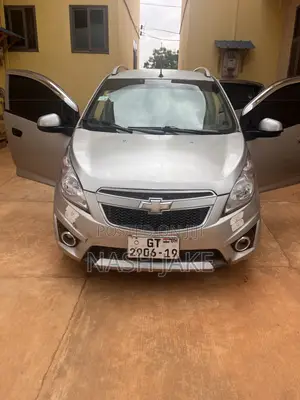 Chevrolet Spark Plus 2012 Gray