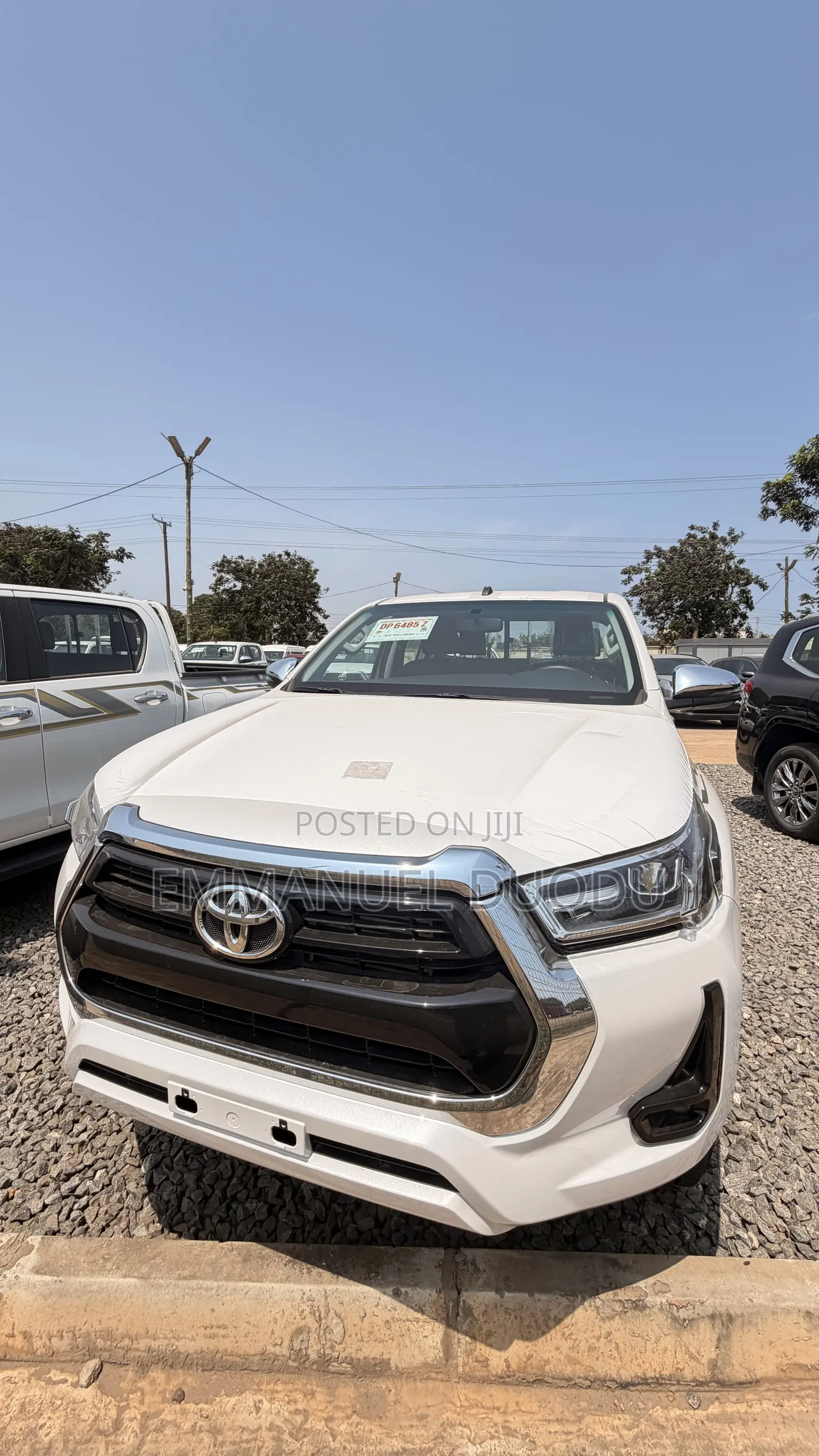 New Toyota Hilux 2025 White