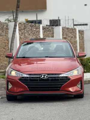 Hyundai Elantra Limited 2019 Orange