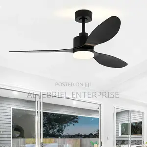 Modern 3-Blade Ceiling Fan With Light and Remote