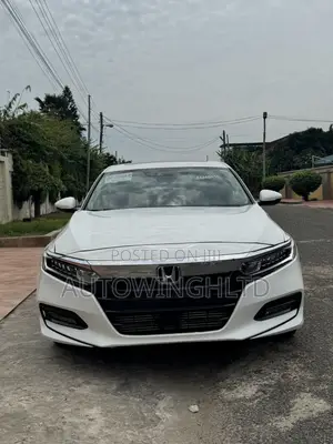Honda Accord EX-L 2.0T 2020 White