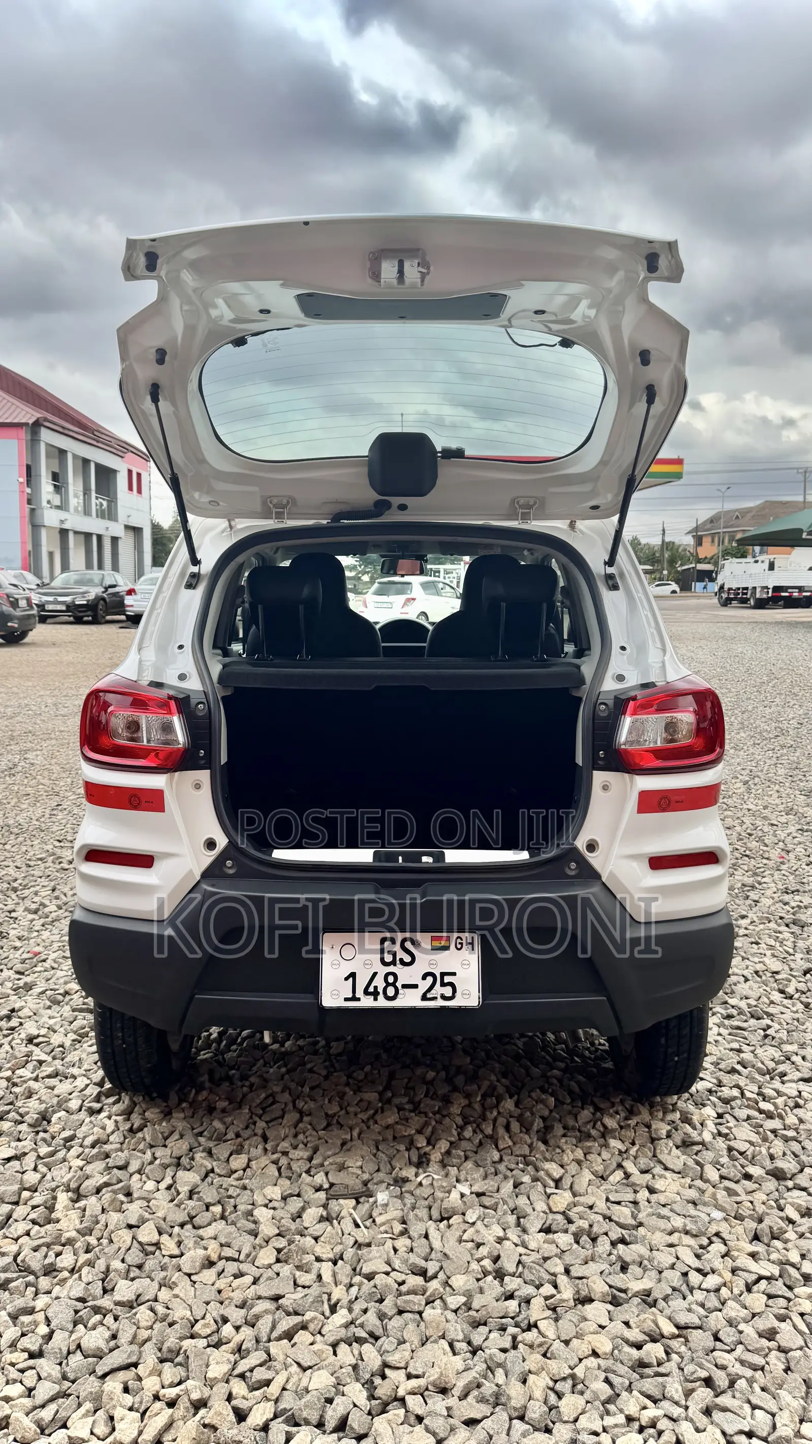 Suzuki S-Presso 2025 White