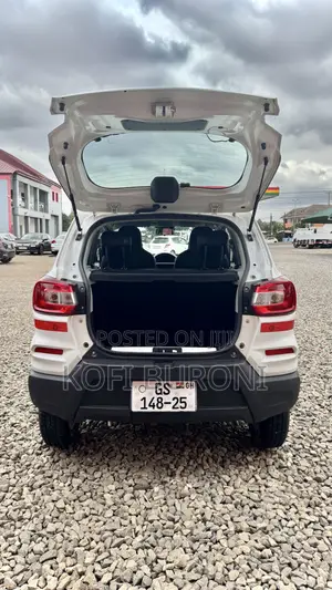Suzuki S-Presso 2025 White