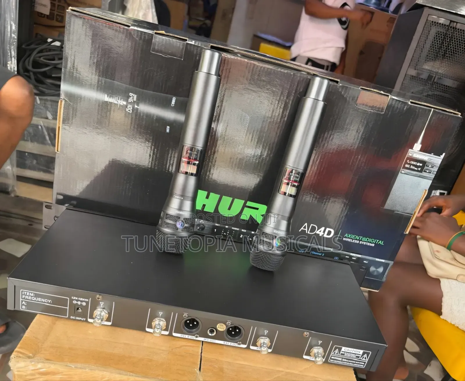 Shure AD4D Axient Digital 2in1 Wireless Microphone