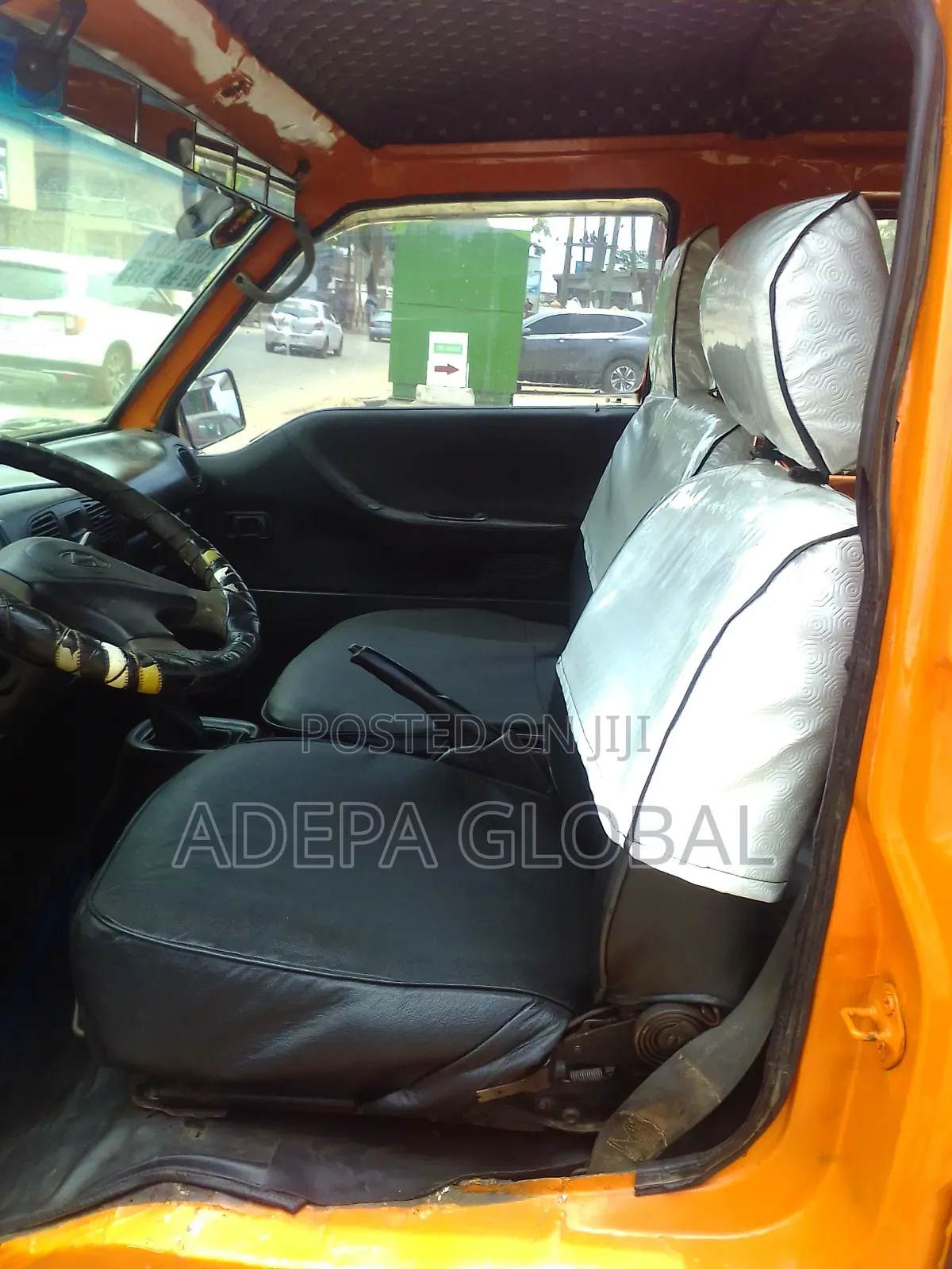 Hyundai H-100 2004 Orange